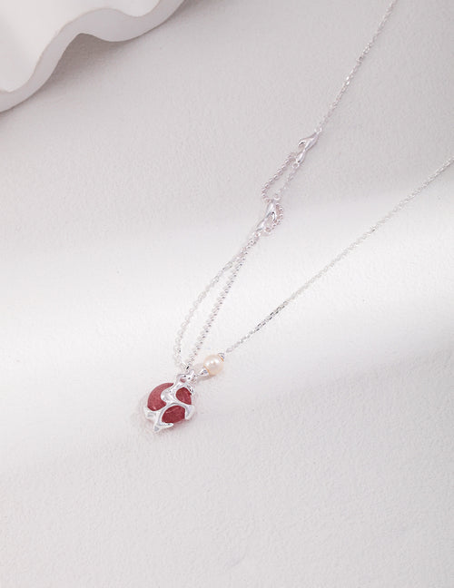 Pearl Necklace image 1