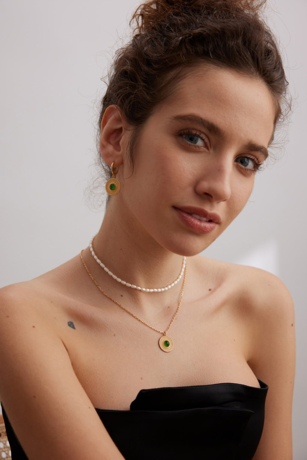 Minimalist Pendant Necklace image 3