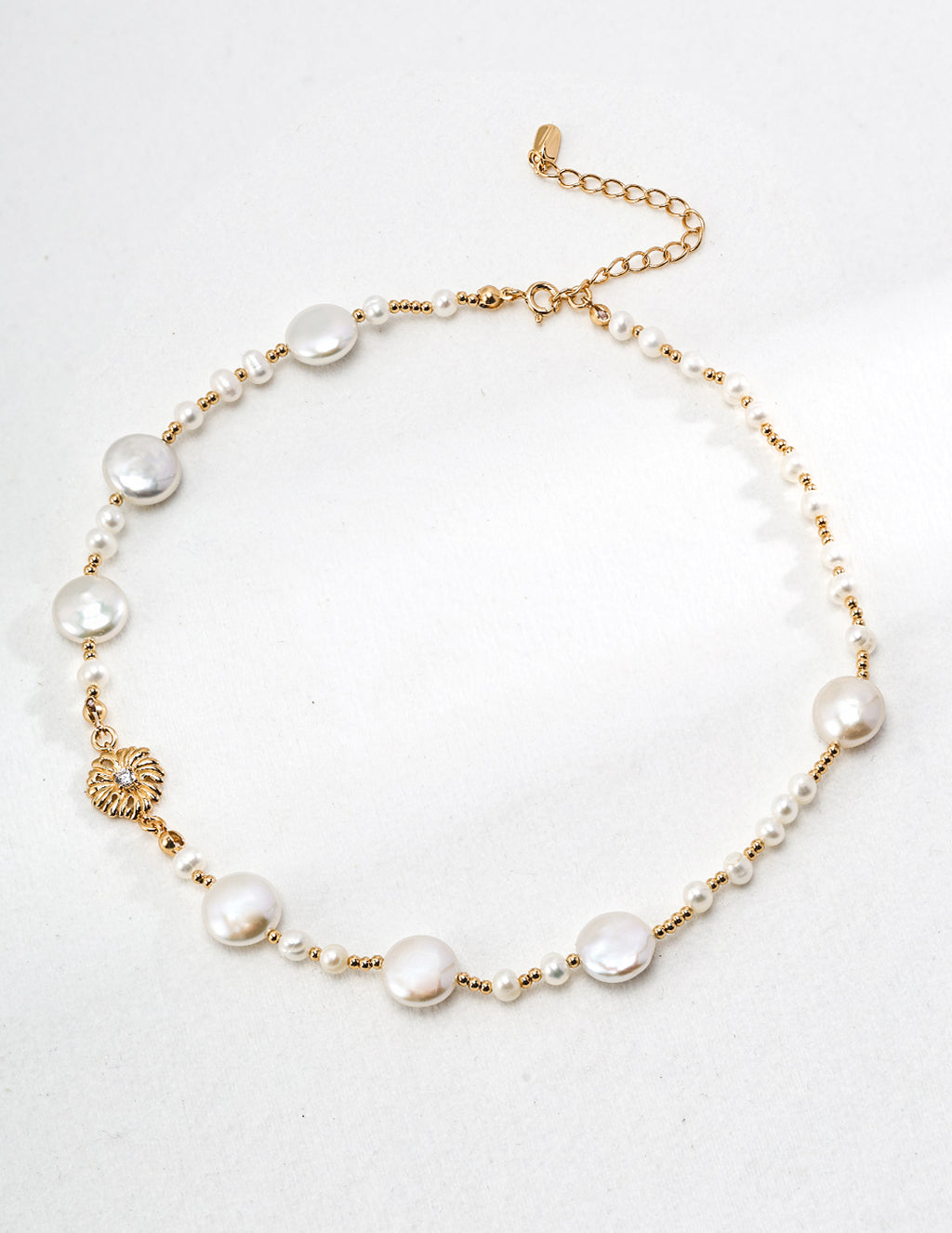 Pearl Necklace image 1