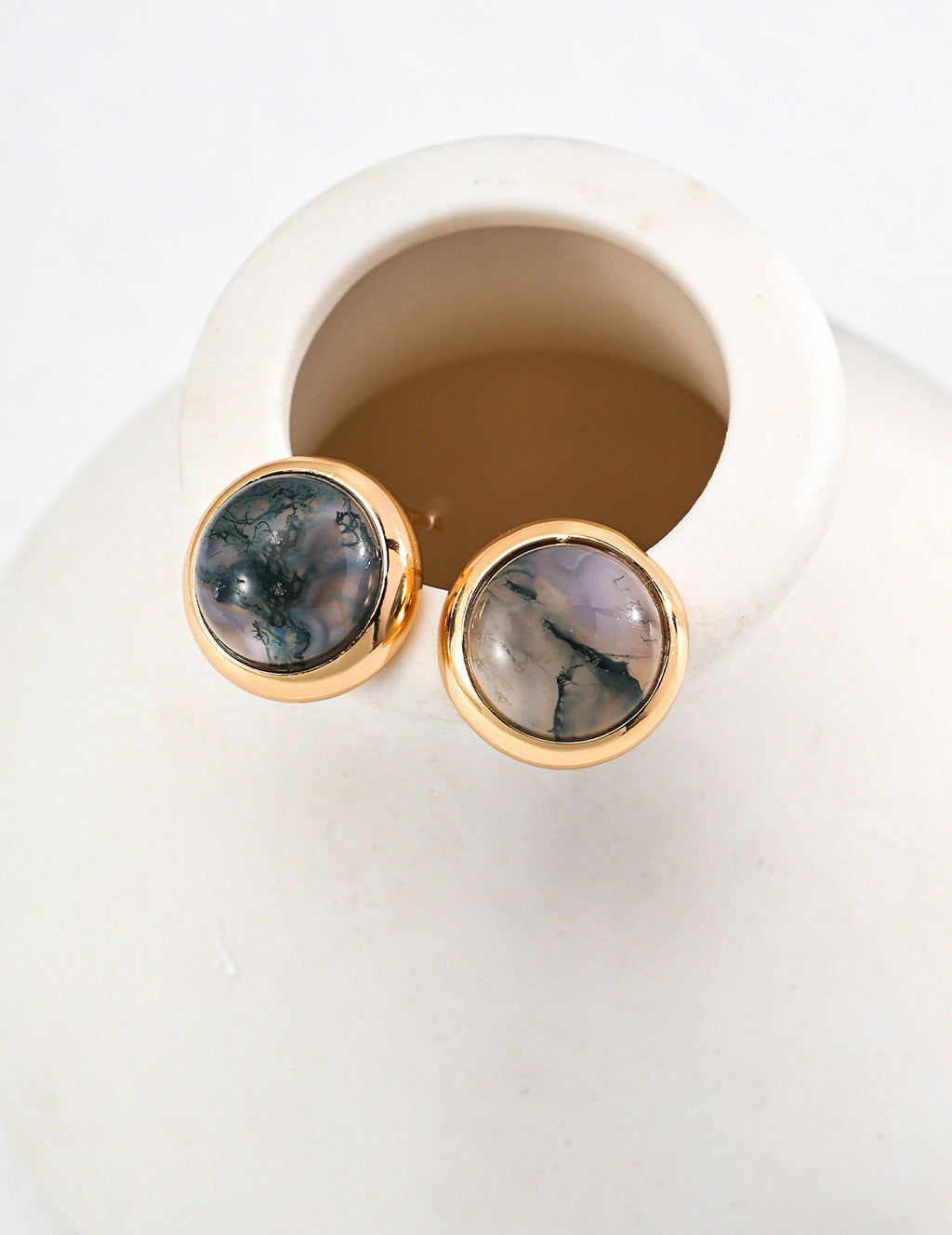 Agate Stud Earrings image 3