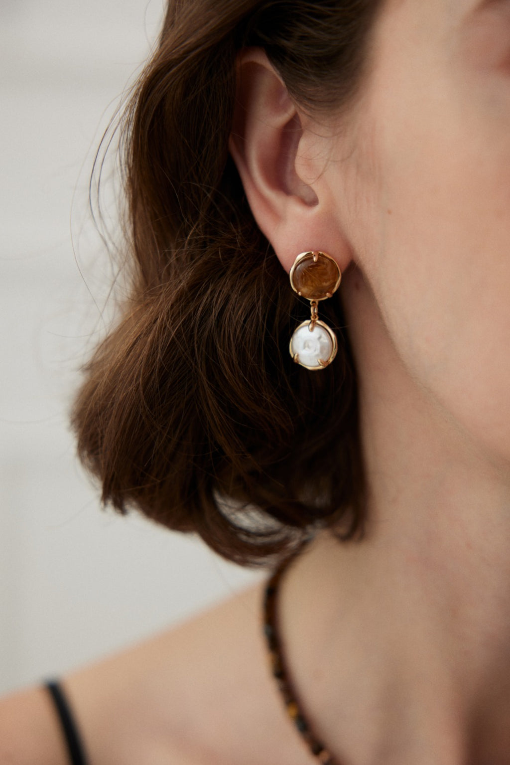 Pearl Earrings image 2