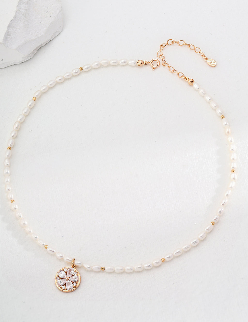 Seren Pearl Necklace image 2