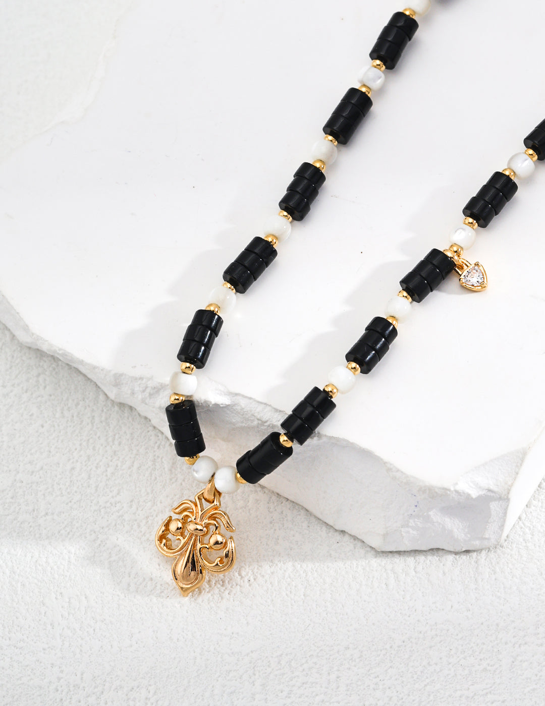 Agate Pendant Necklace image 3