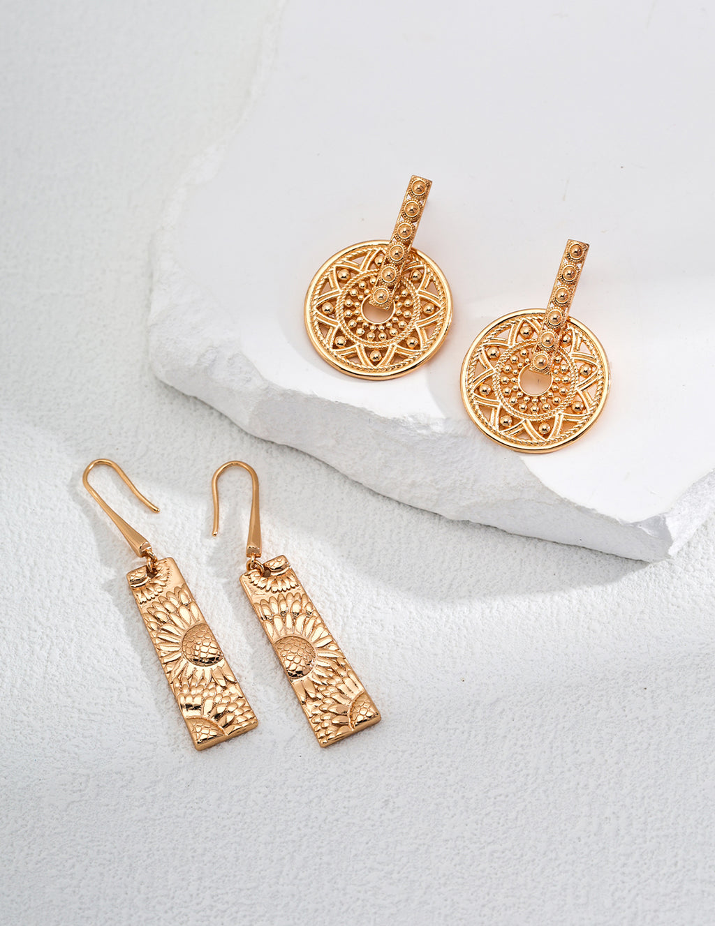 Minimalist Earrings image 3