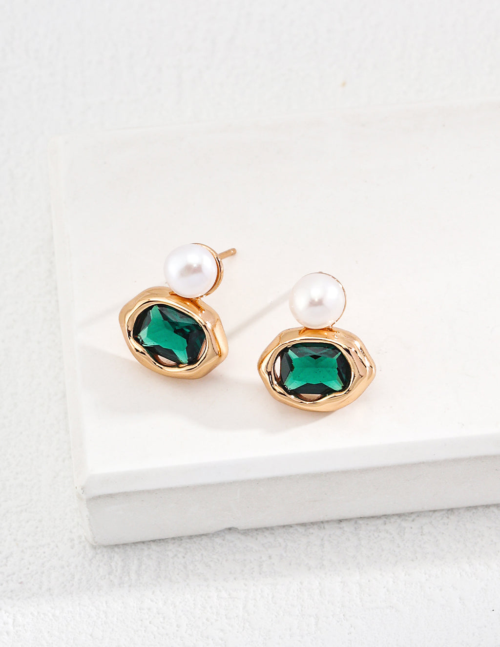 Pearl Stud Earrings image 3