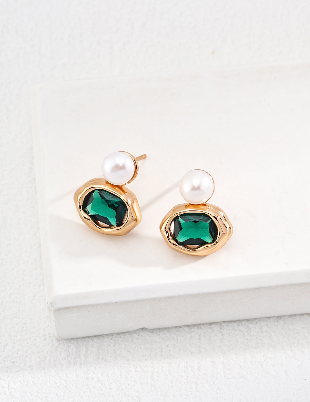 Pearl Stud Earrings image 3
