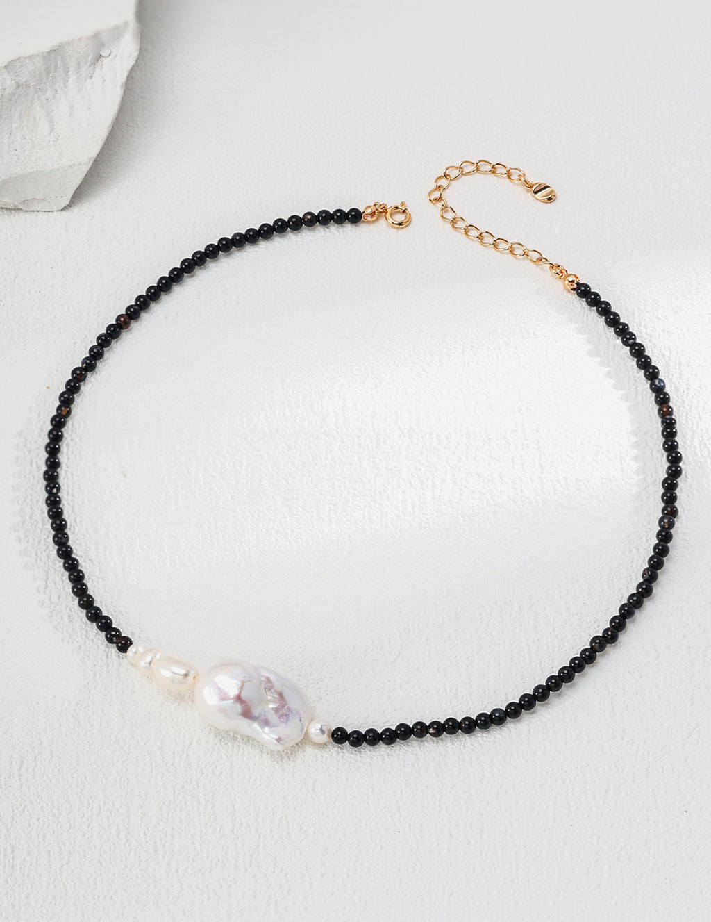 Agate Pearl Necklace image 3