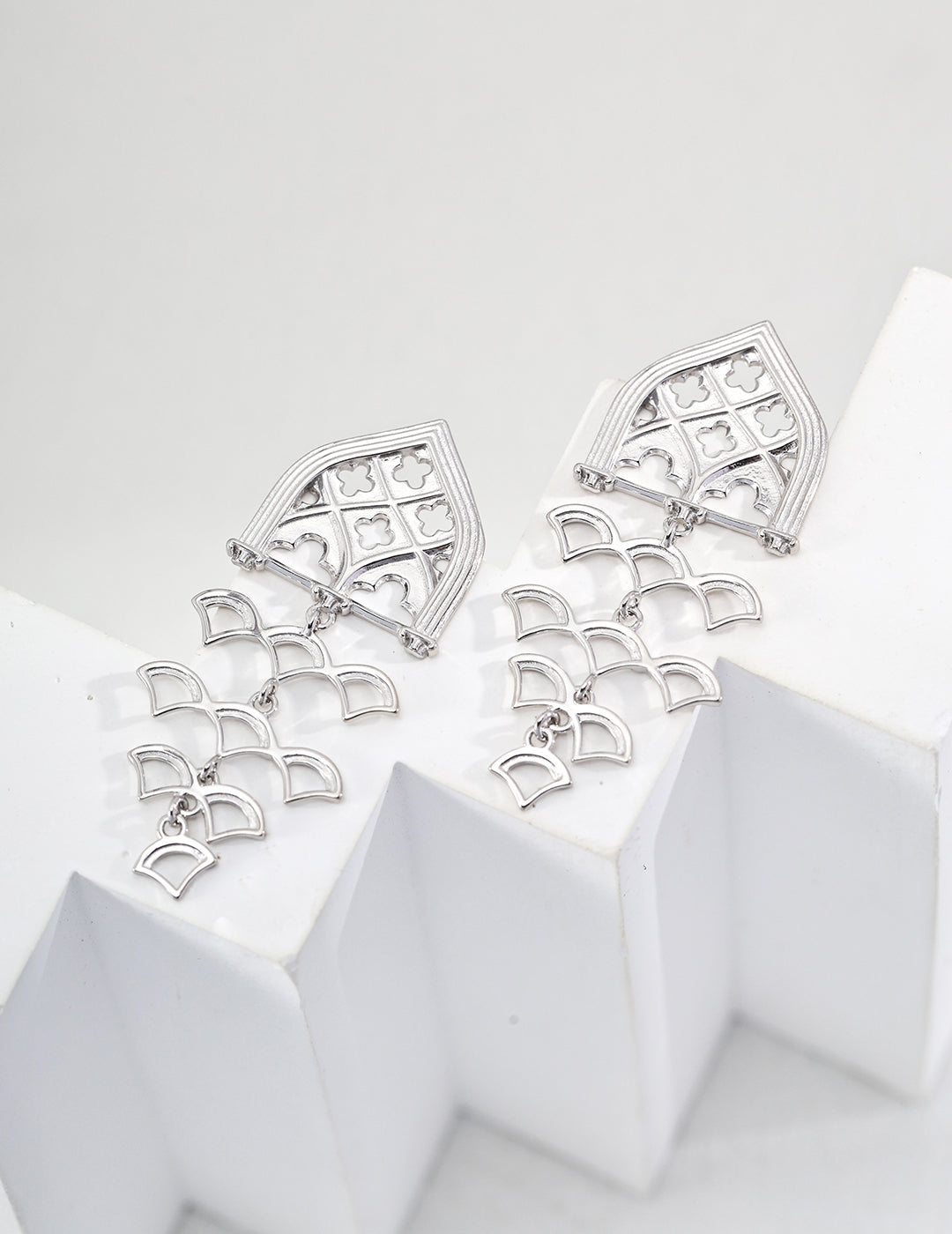 Earrings image 2