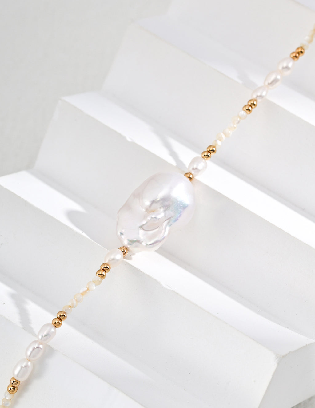 Pearl Necklace image 3