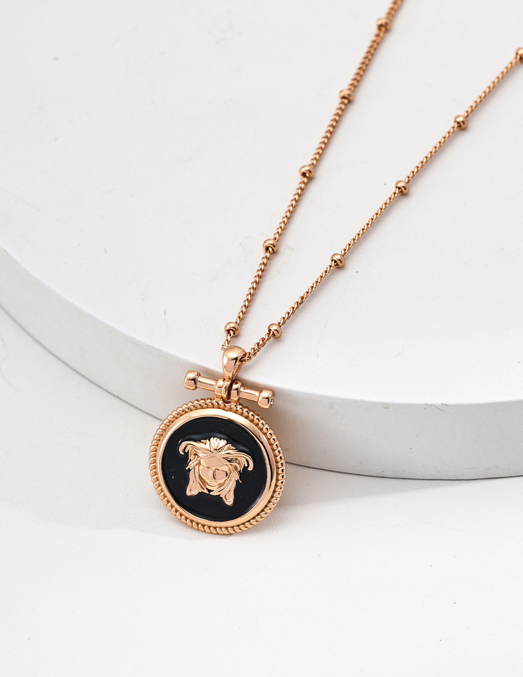 Pendant Necklace image 1