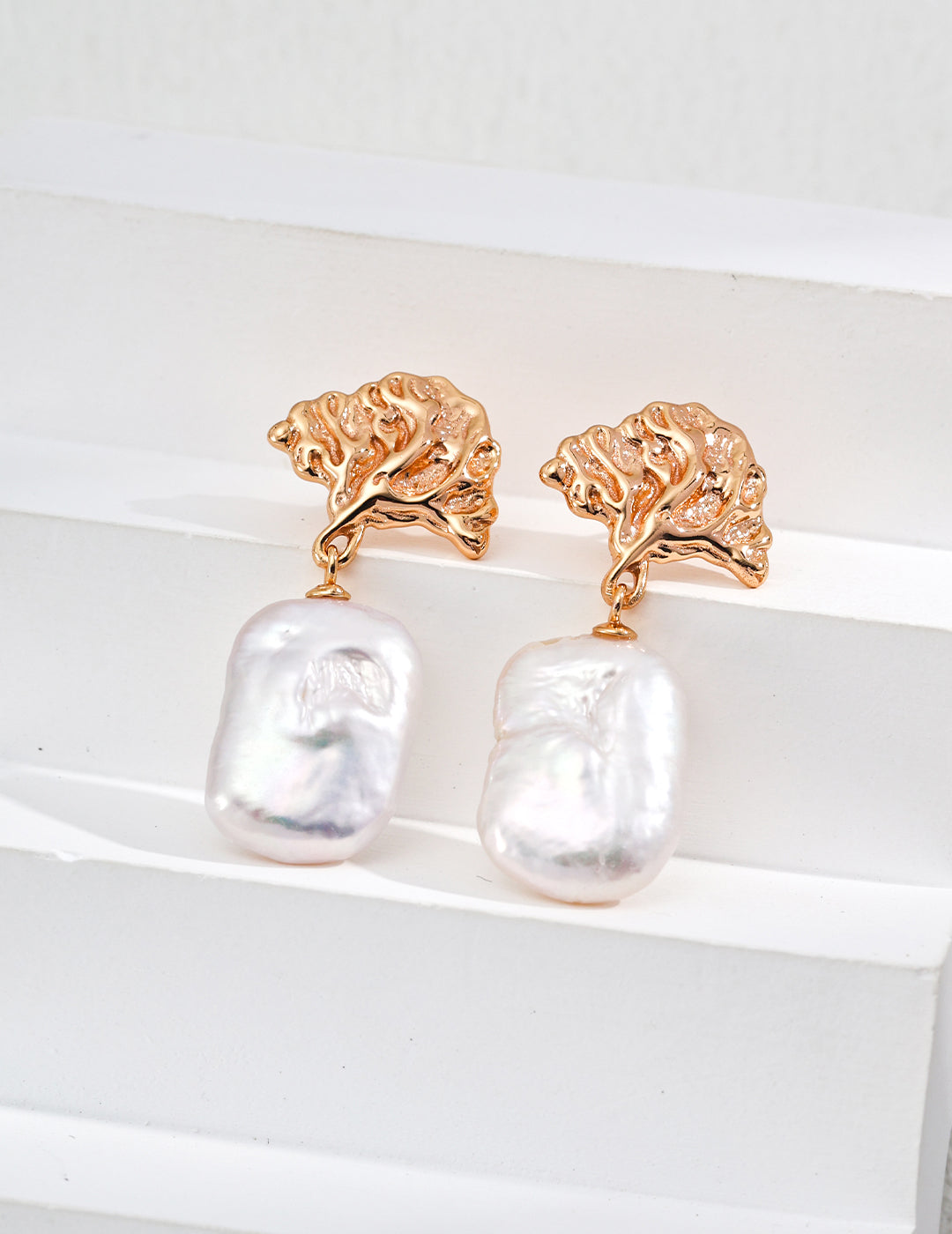 Pearl Earrings image 1