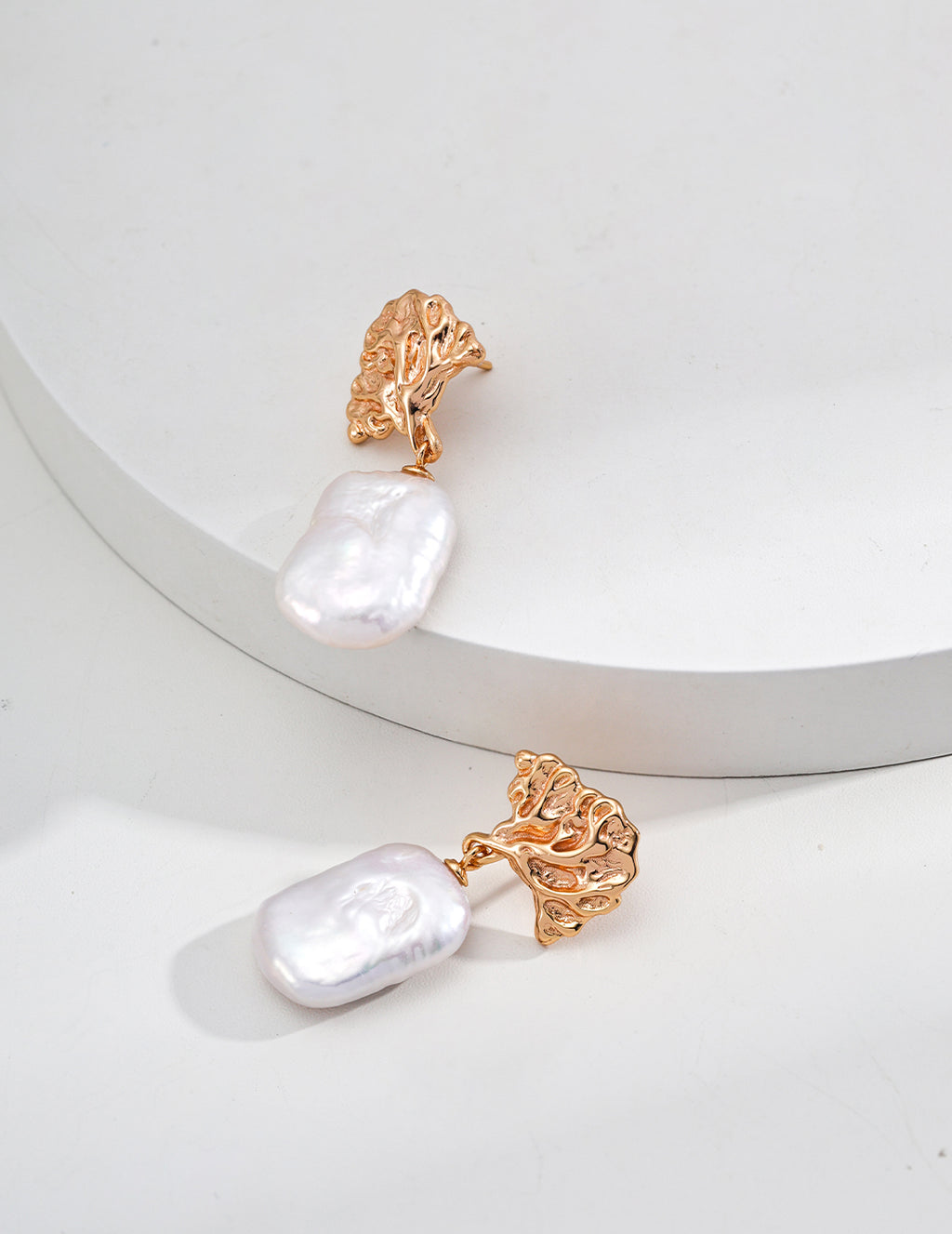 Pearl Earrings image 3