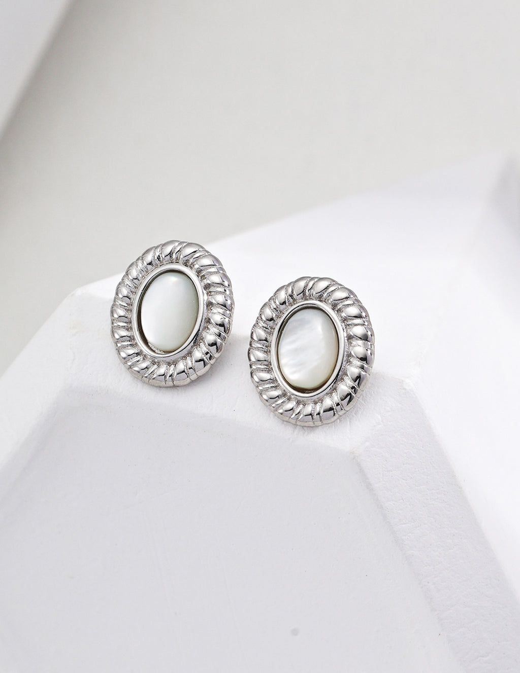 Minimalist Stud Earrings image 3