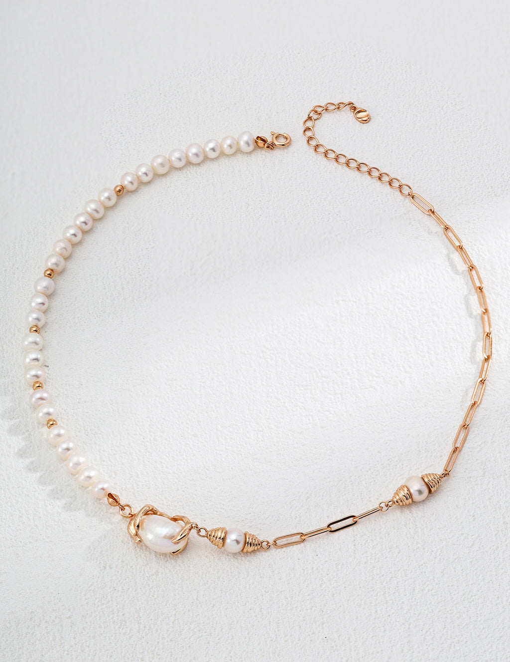 Pearl Necklace image 1