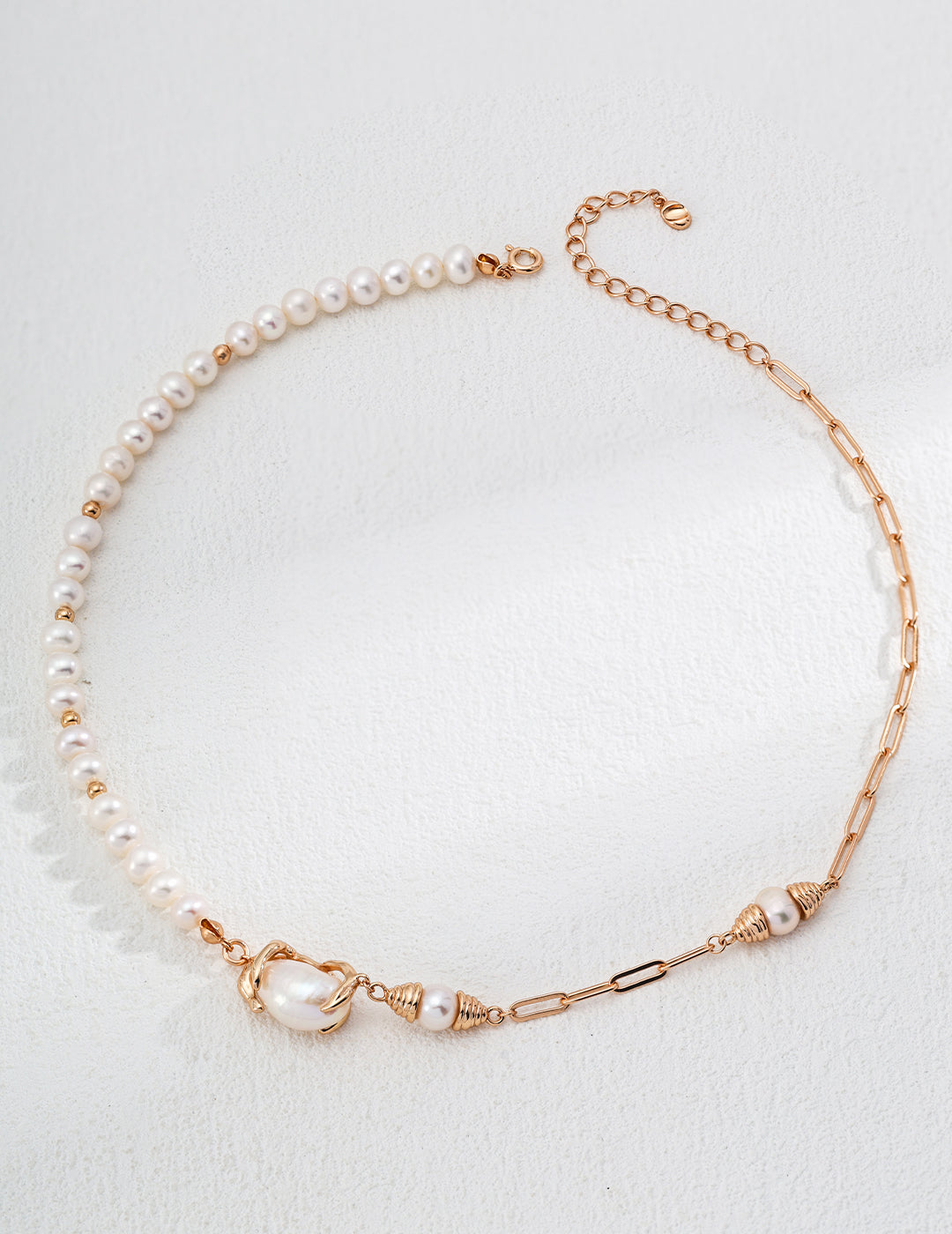 Pearl Necklace image 1