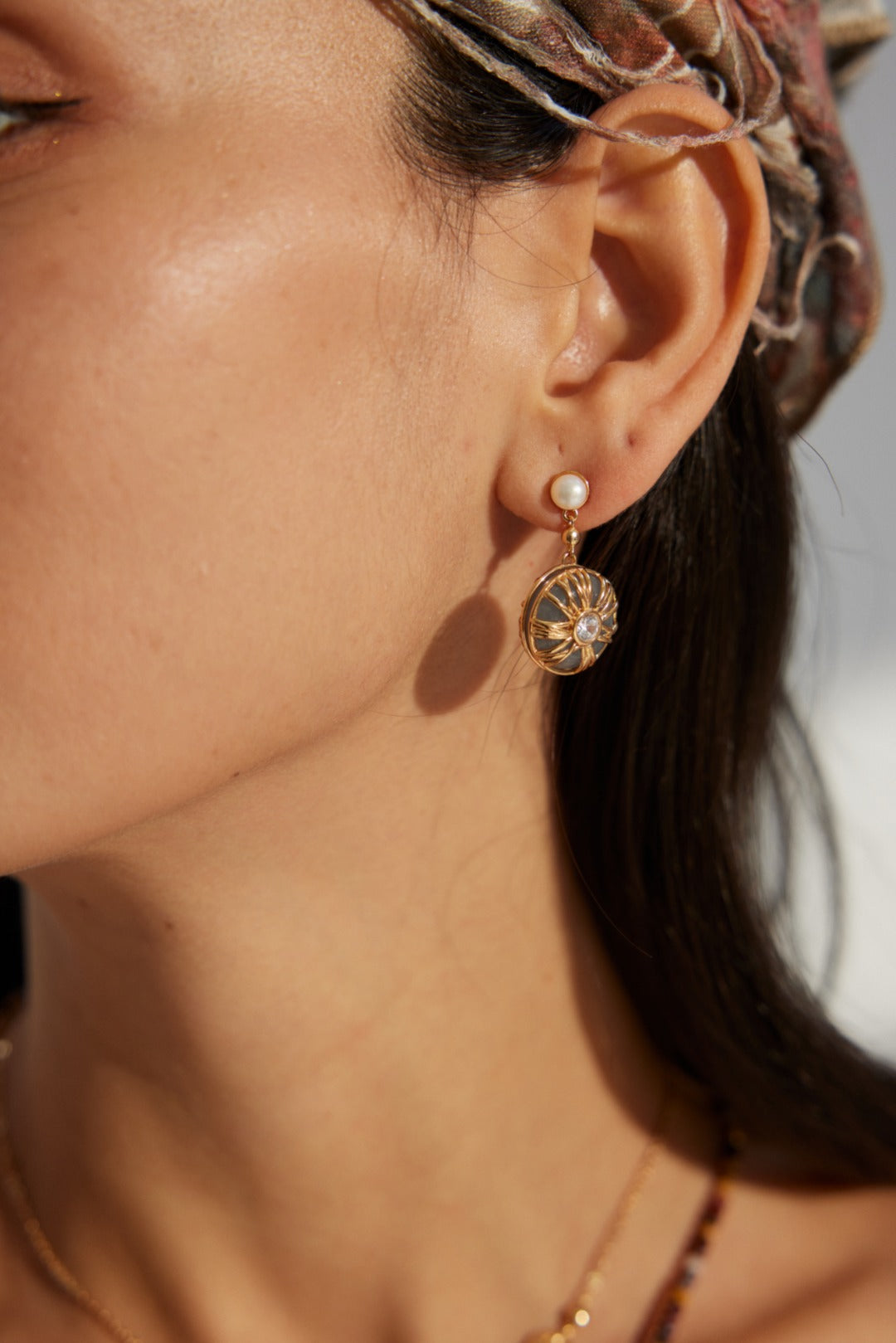 Pearl Earrings image 2