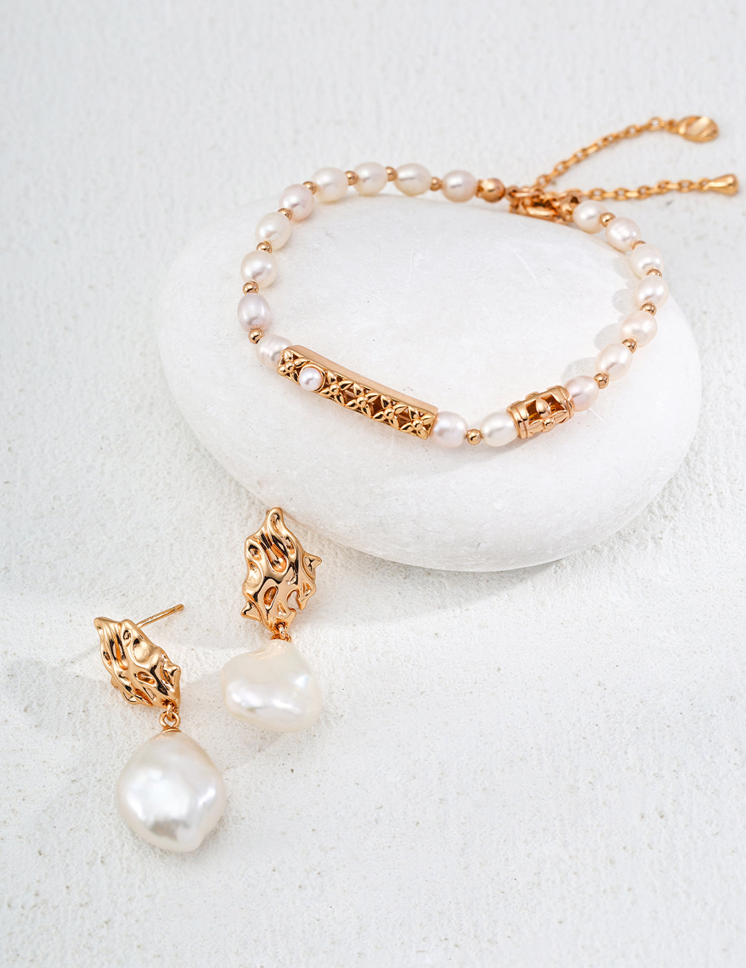 Pearl Adjustable Bracelet image 3