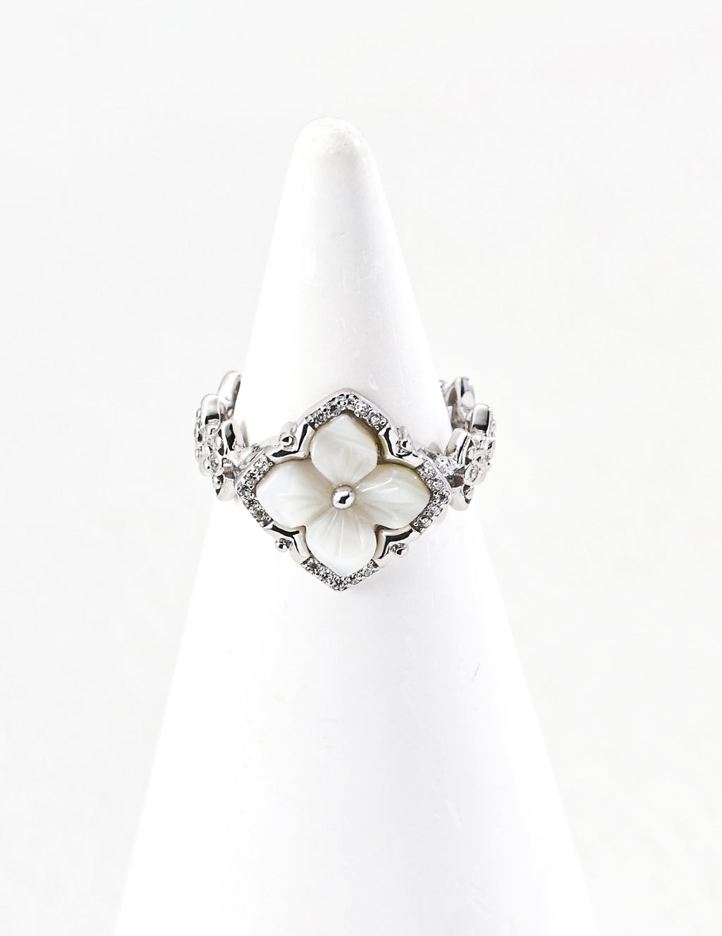Royal Court Style Four-Leaf Clover Mother-of-Pearl Ring - image 2