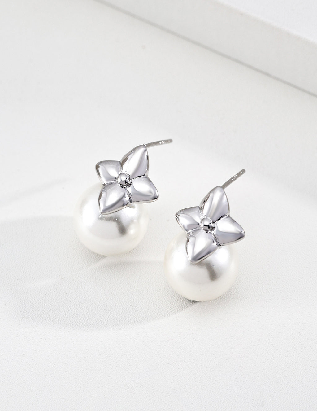 Floral Earrings image 2