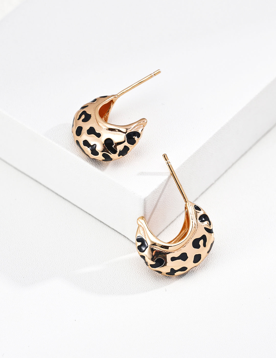 Stud Earrings image 2