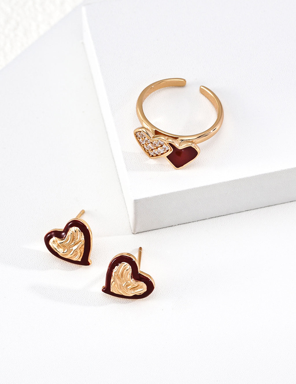 Stud Earrings image 3