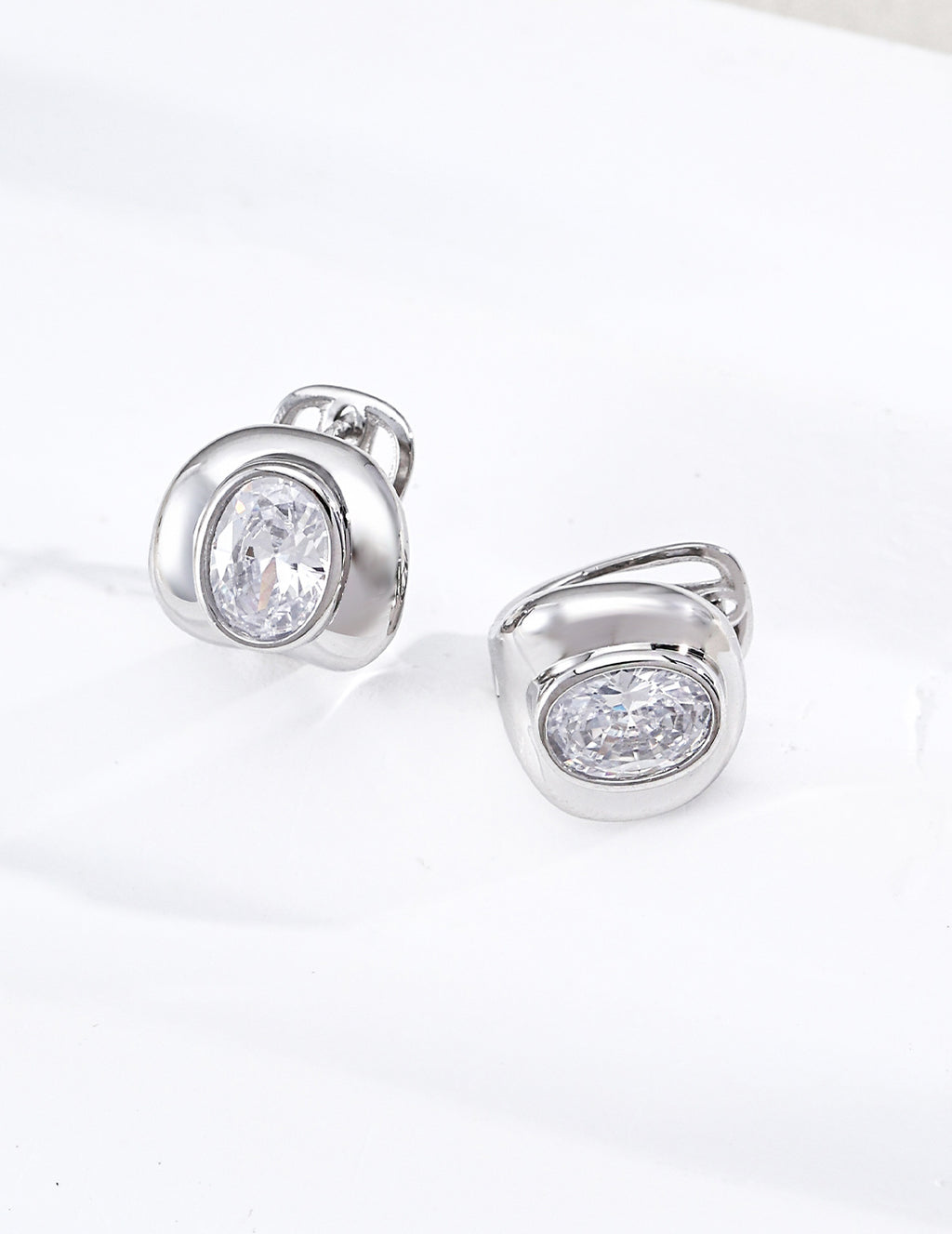 Zirconia Earrings image 2