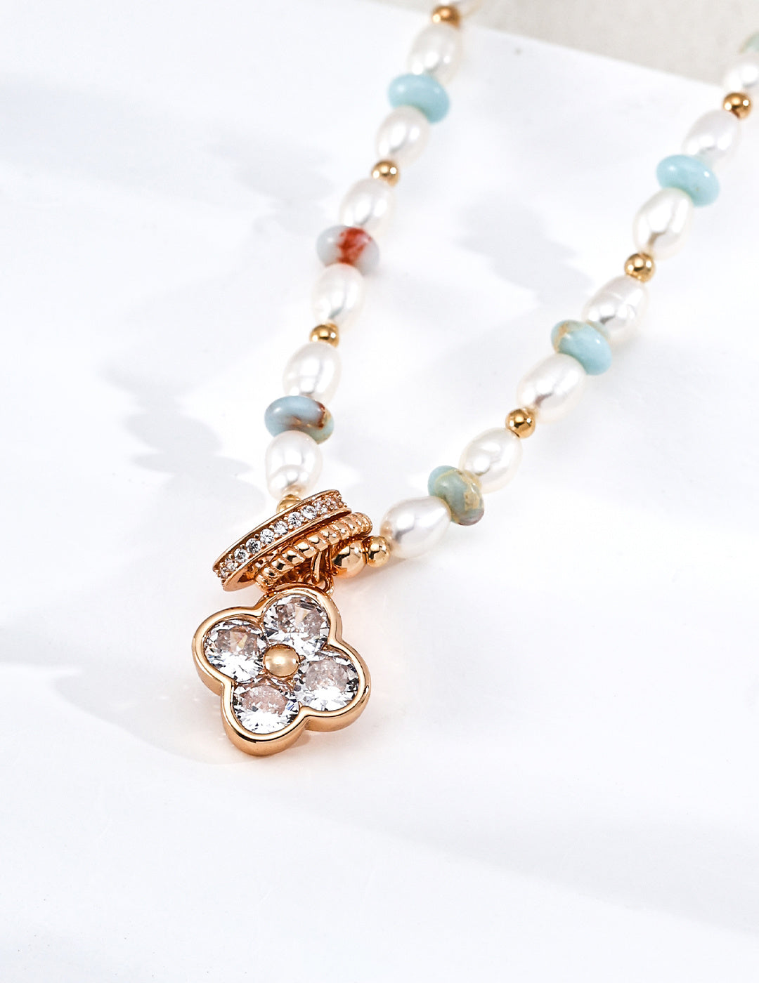 Four Leaf Clover Pendant Necklace image 1