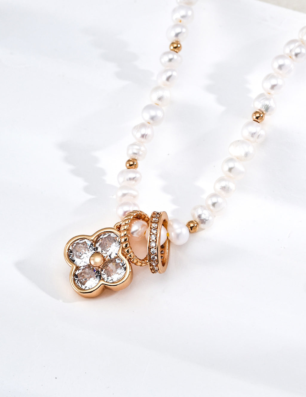 Four Leaf Clover Pendant Necklace image 1