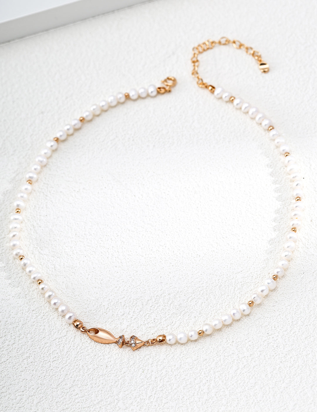 Pearl Necklace image 1