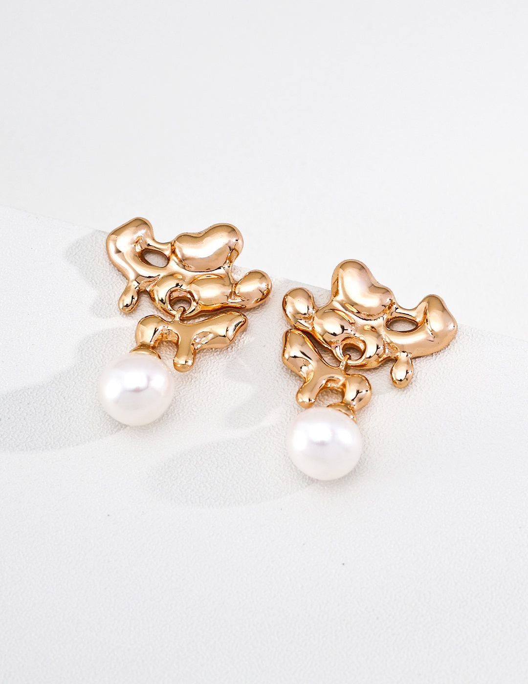 Liquid Flow Stud Earrings image 1