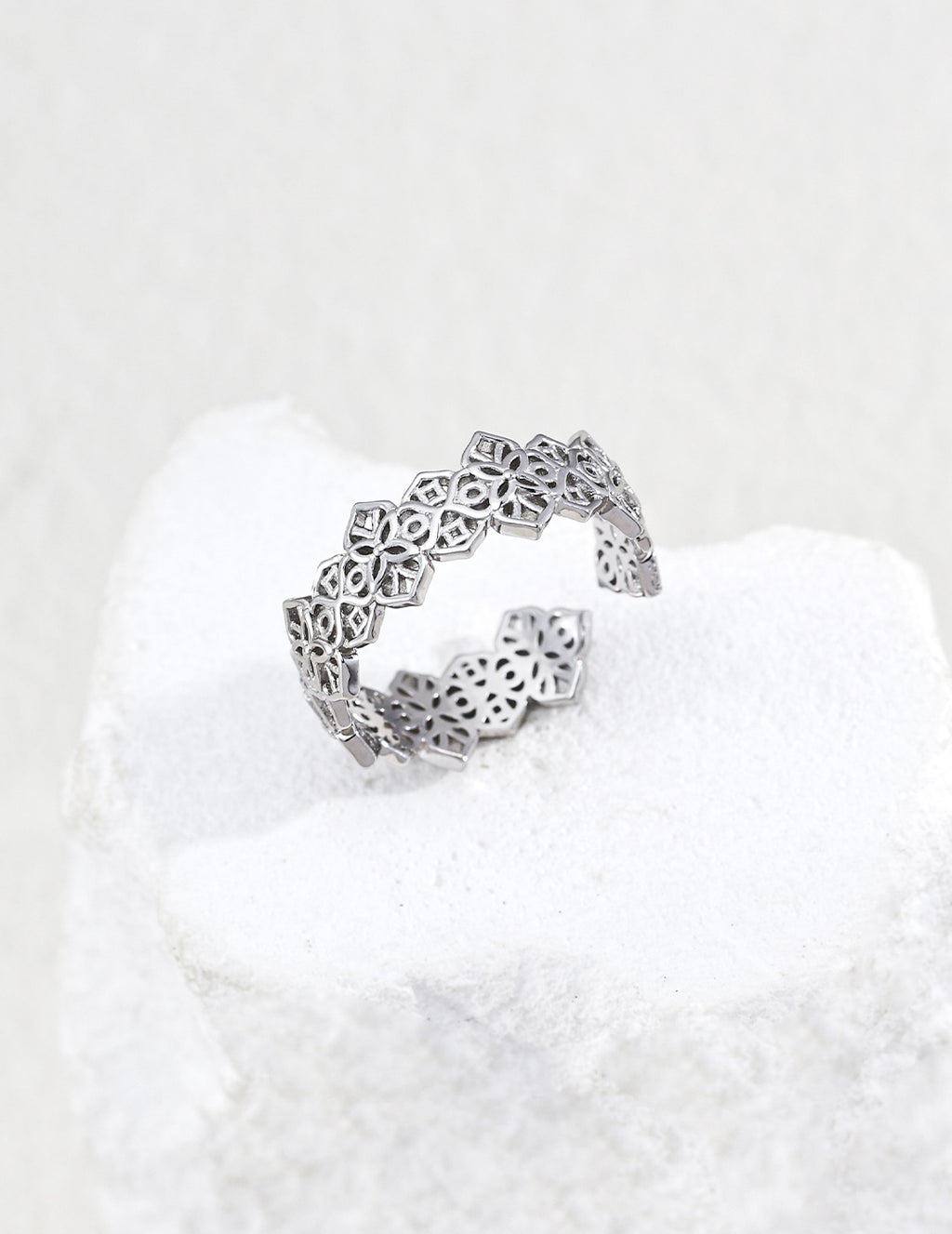 Minimalist Adjustable Ring image 3