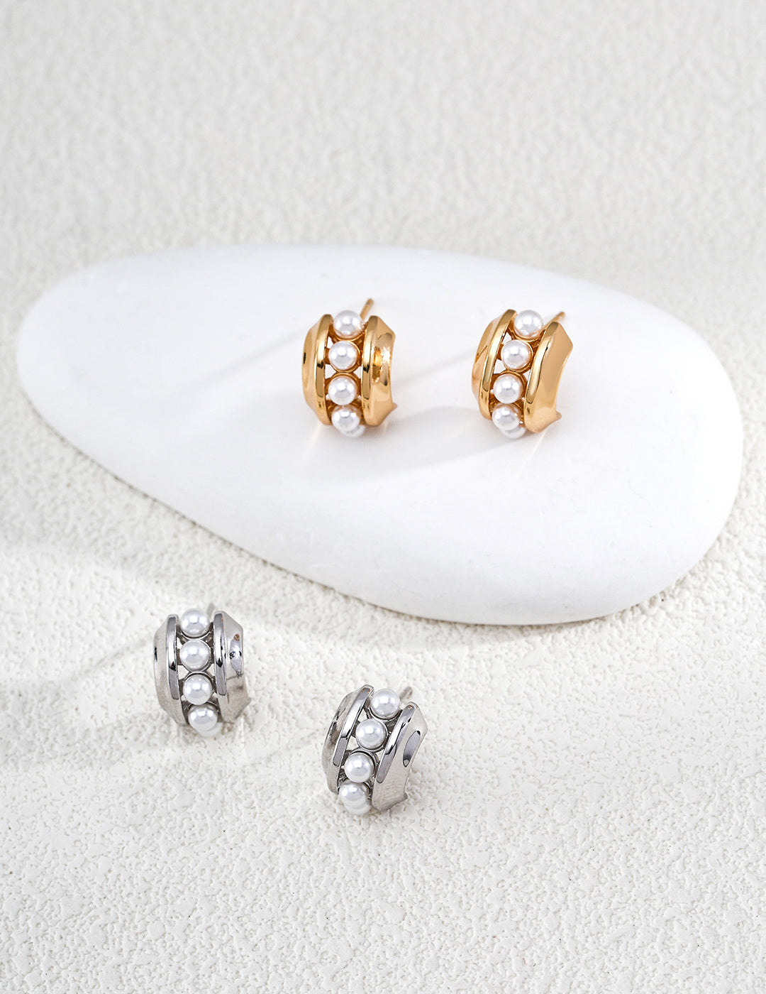 Vintage Earrings image 4