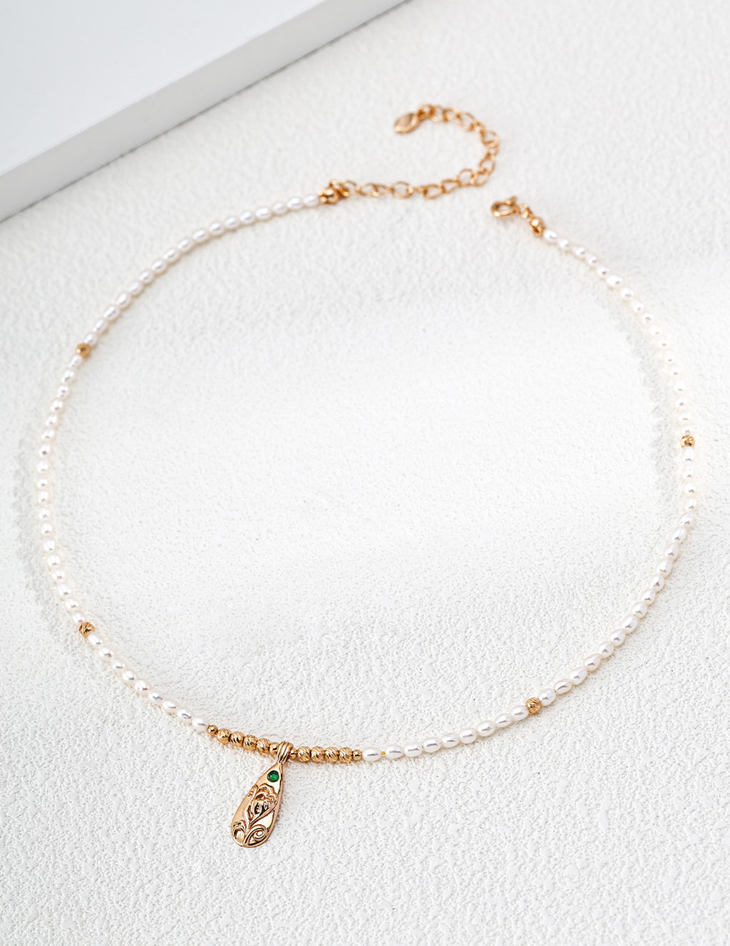 Floral Pendant Necklace image 2
