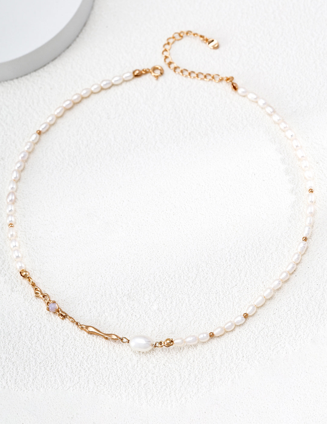 Liquid Flow Pearl Necklace image 1